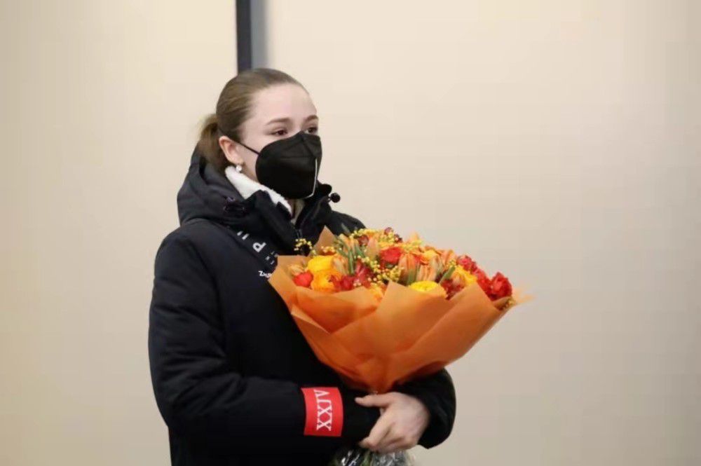 姑娘漂亮微电影